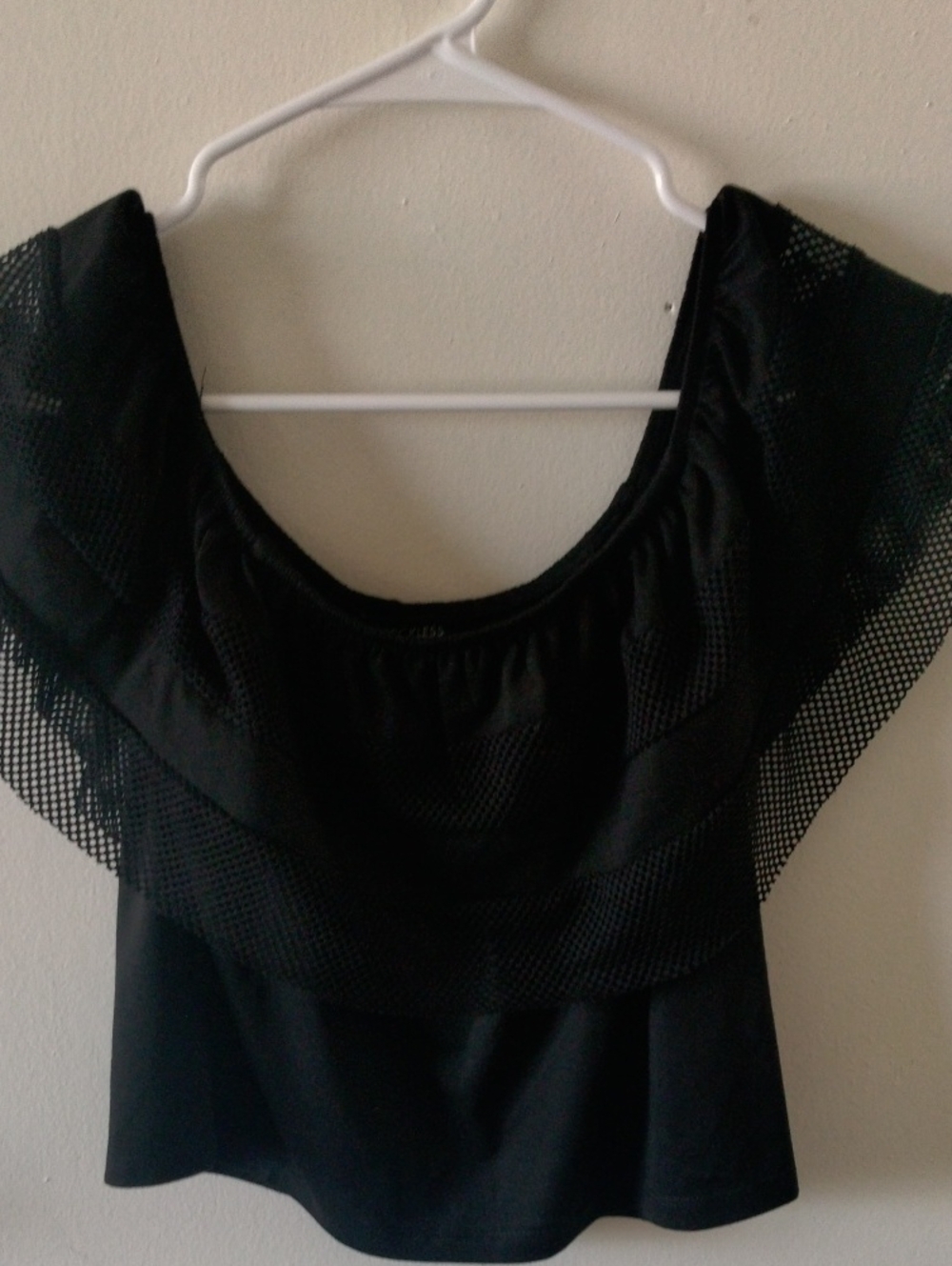 🦋WOMENS Y&R CROP TOP🦋